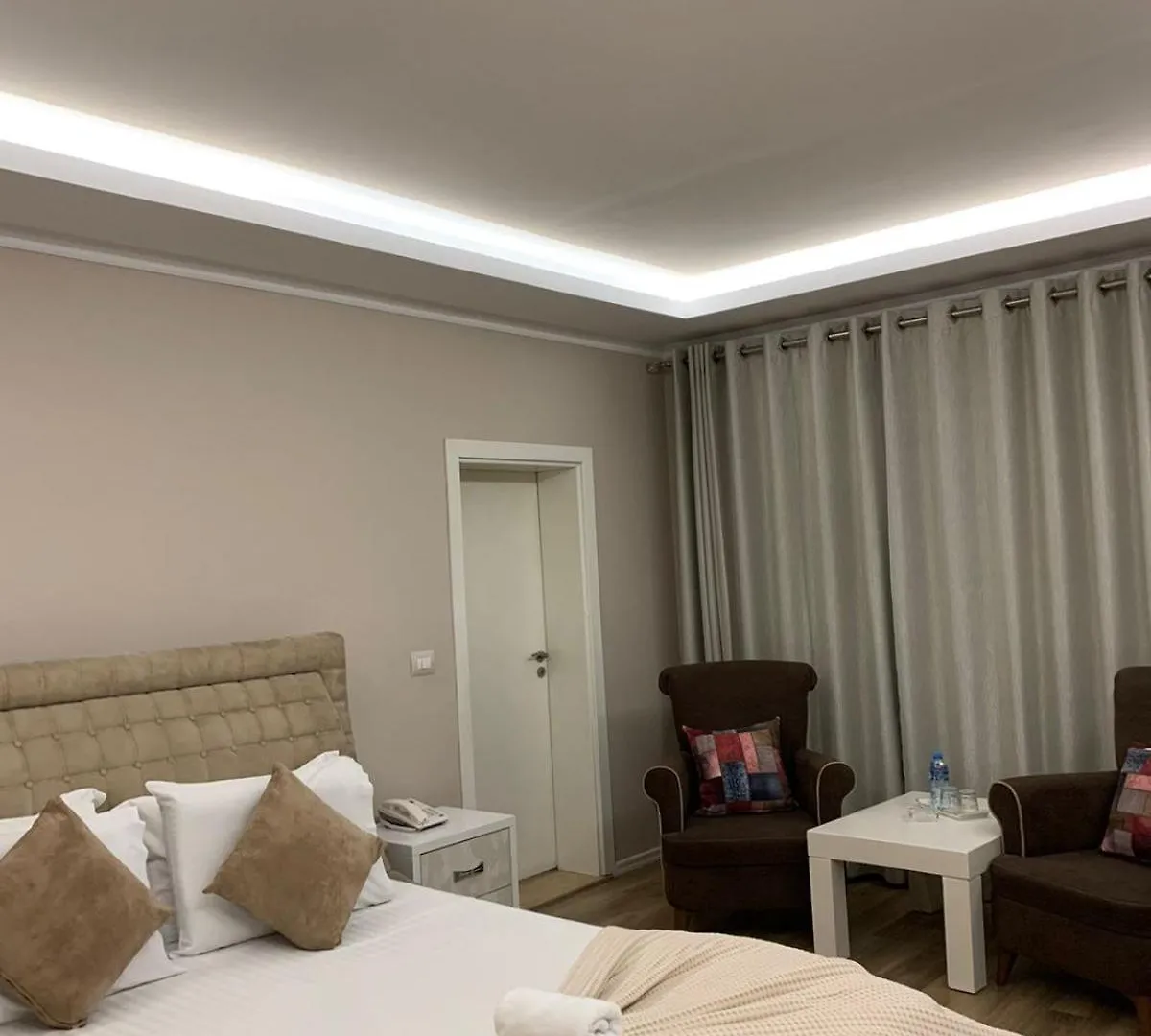 Vila Park Hotel 1 Tirana Albanien