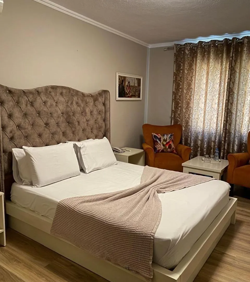 Vila Park Hotel 1 Tirana Albania
