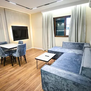 Miku Apartment-extraordinary 1bd At Komuna E Parisit , Tirana Albanien